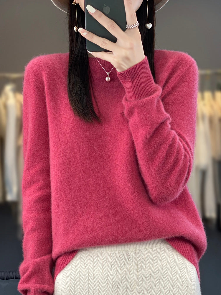 Anette – Comfortable Pullover For Cold Days
