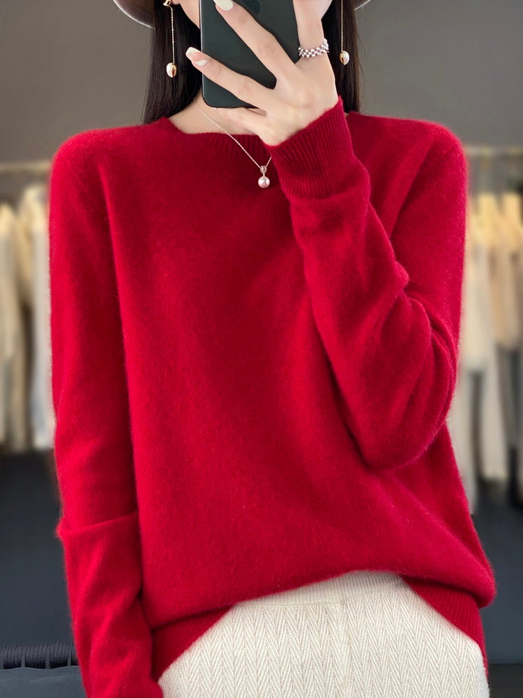 Anette – Comfortable Pullover For Cold Days